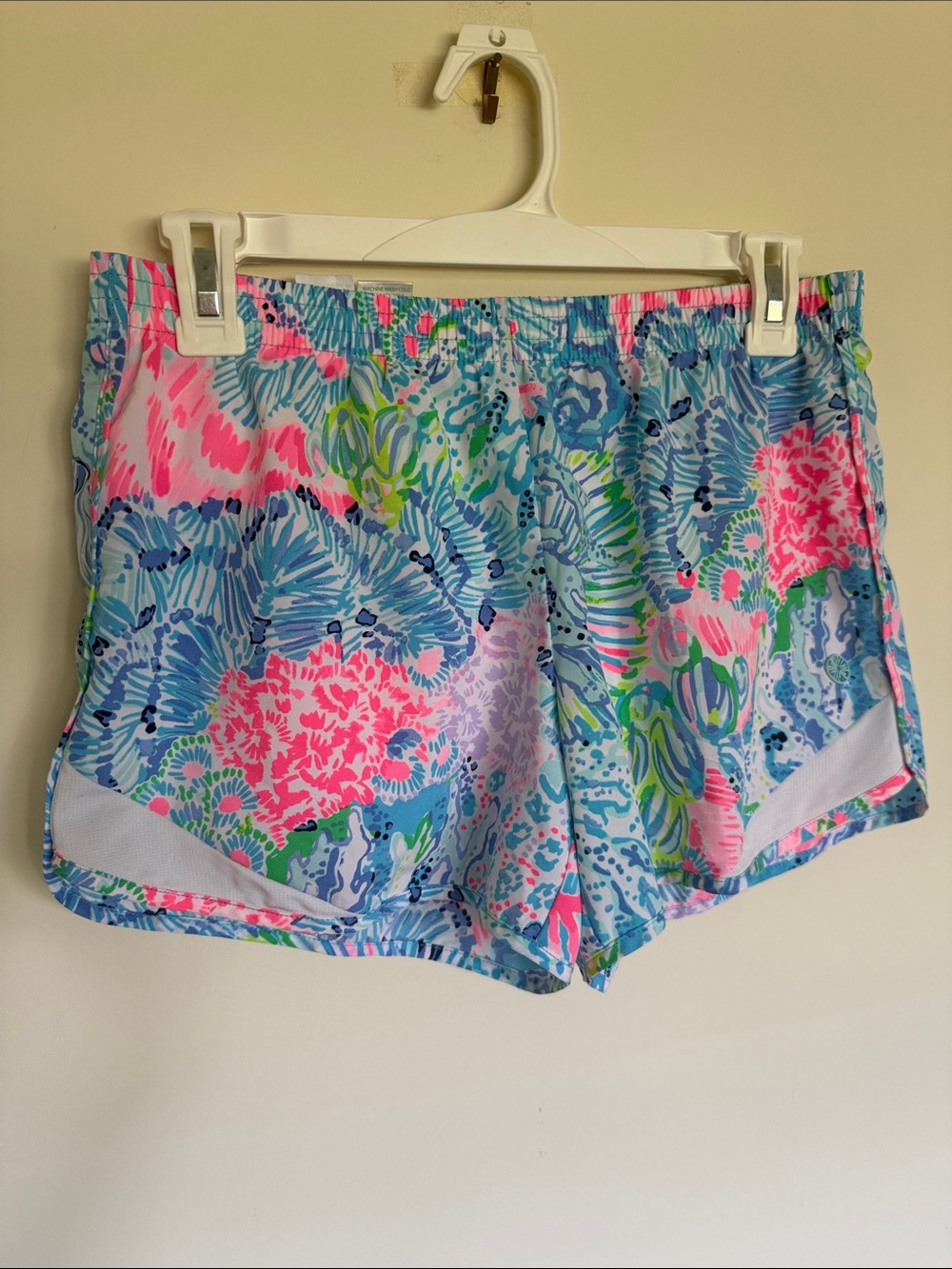 Lilly Pulitzer Tropical “Ocean Trail” Print Athletic Shorts - Blue Pink Green